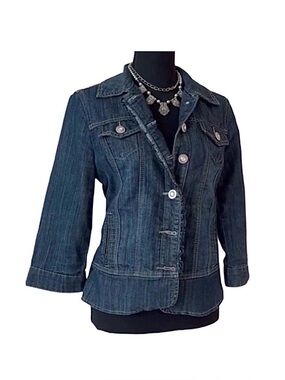 DRESSBARN ~ Women’s 3/4 sleeve jeweled buttons w/pockets blue jean jacket size S